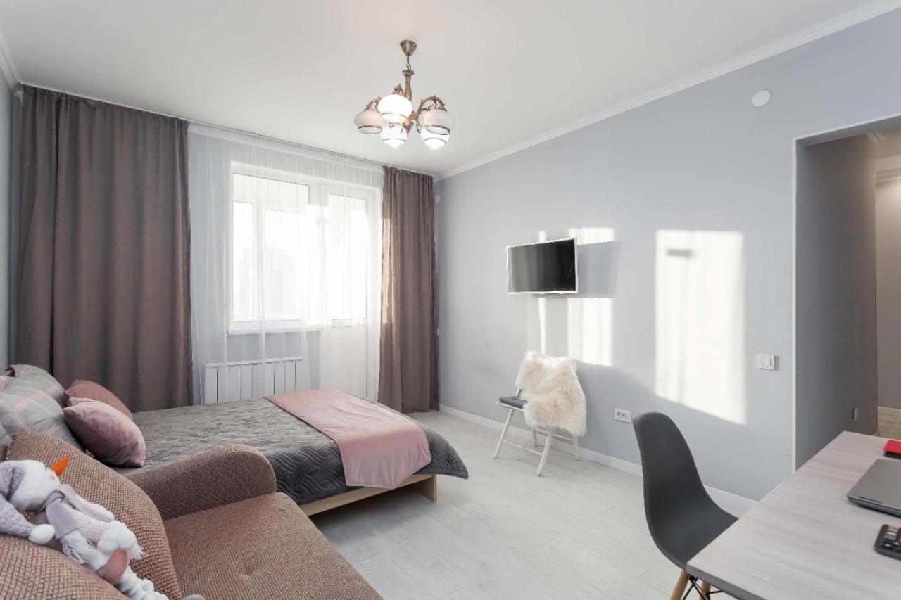 Жк Алмалы Apartamento Almaty Exterior foto